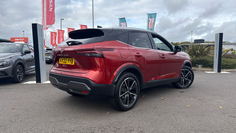 Nissan Qashqai 1.3 DiG-T MH Tekna 5dr Petrol Hatchback